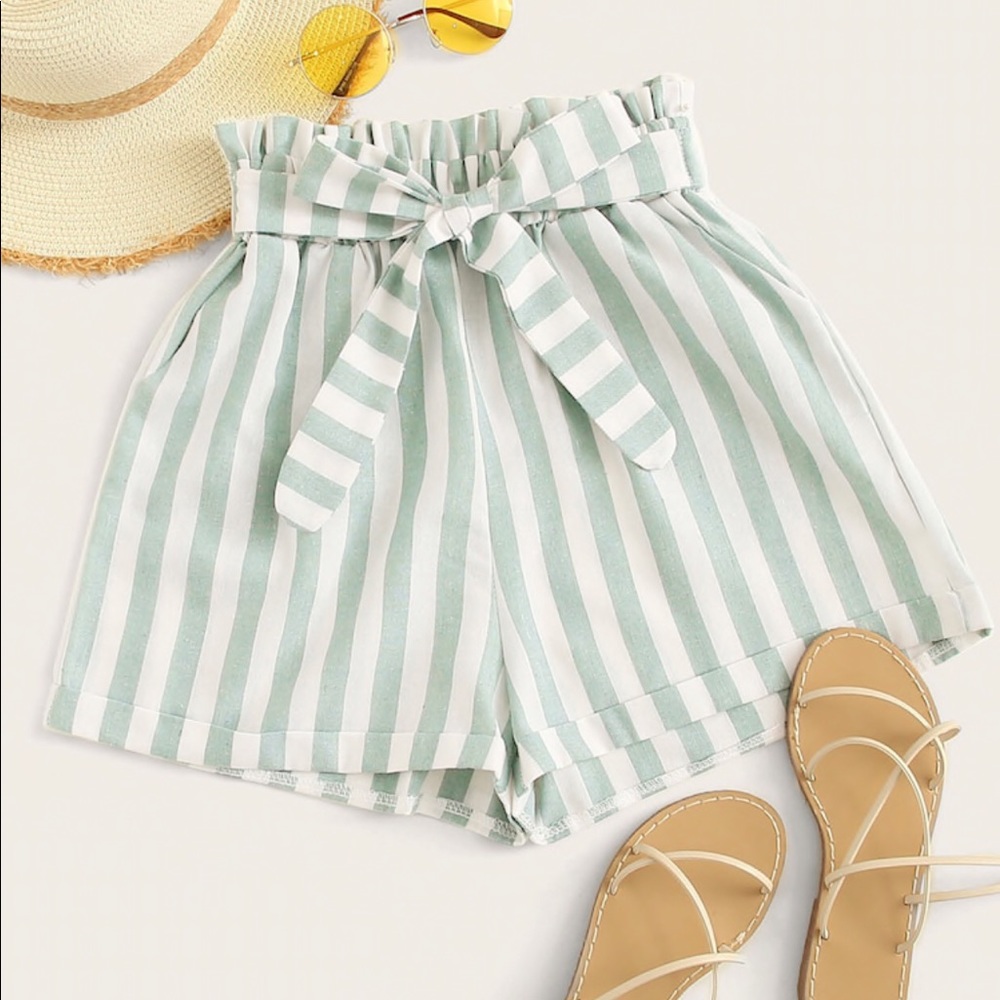 Romwe Paper Bag Shorts